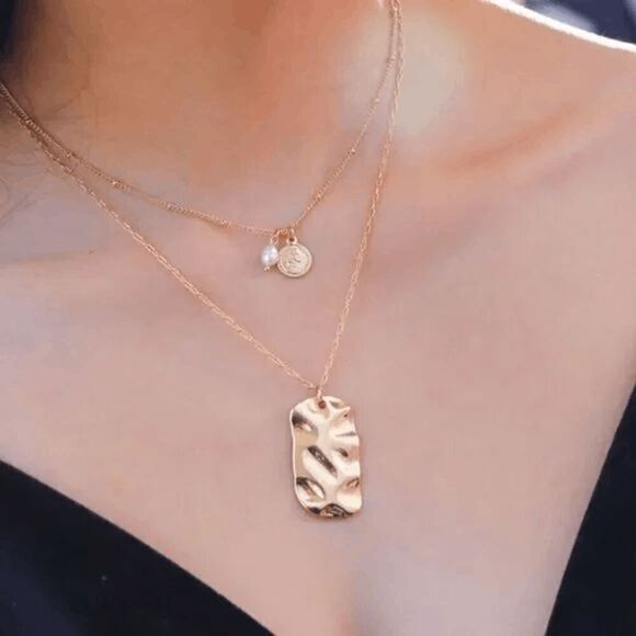 2/$21 Ladies Fashionable Layered Necklace - Picture 2 of 7